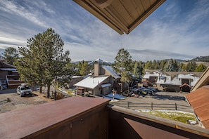 Set amidst a scenic mountain backdrop, this residential area offers a tranquil retreat with a mix of homes and open spaces.