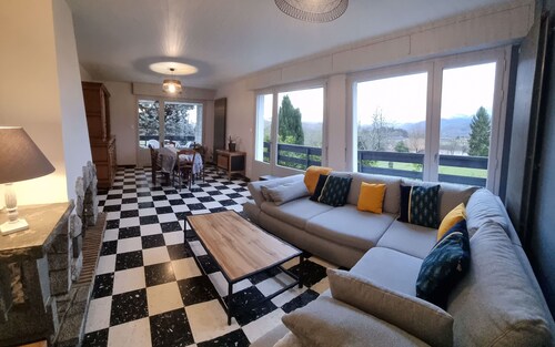 La Hount de la Grange House