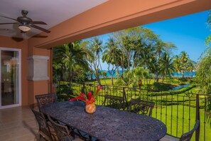 Outdoor dining - Bay Residence 7C 3 bdr Ocean View in Los Suenos (Playa Herradura)