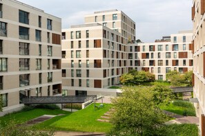 Front of property - Studio Kolejowa Warsaw by Renters (Warsaw)