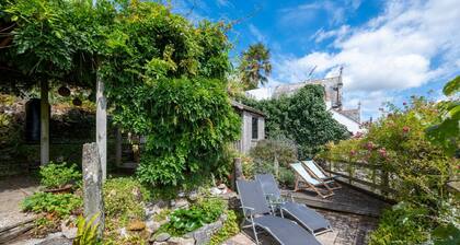Secret Garden Cottage