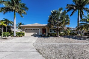 Imagem sem classificação, 2 de 27, botão