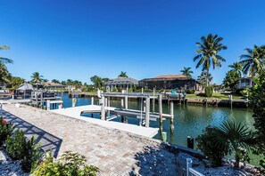 Immagine non classificata, 4 di 27, pulsante