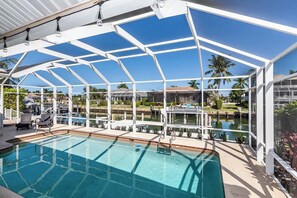 Immagine non classificata, 5 di 27, pulsante