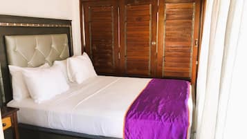 2 dormitorios, tabla de planchar con plancha, wifi y ropa de cama