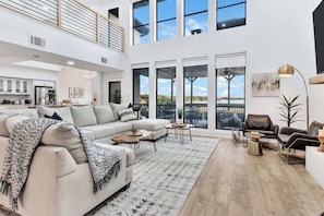 TV, fireplace, offices