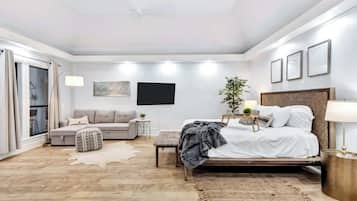 6 habitaciones, escritorio, tabla de planchar con plancha y wifi