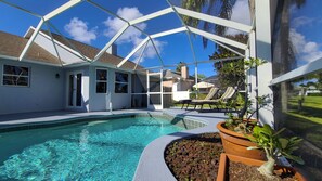 Outdoor pool, a heated pool - Heated pool, lakeview, double king size, 4 bedrooms, 6 beds, 2 bath, sleep 12 (Melbourne)
