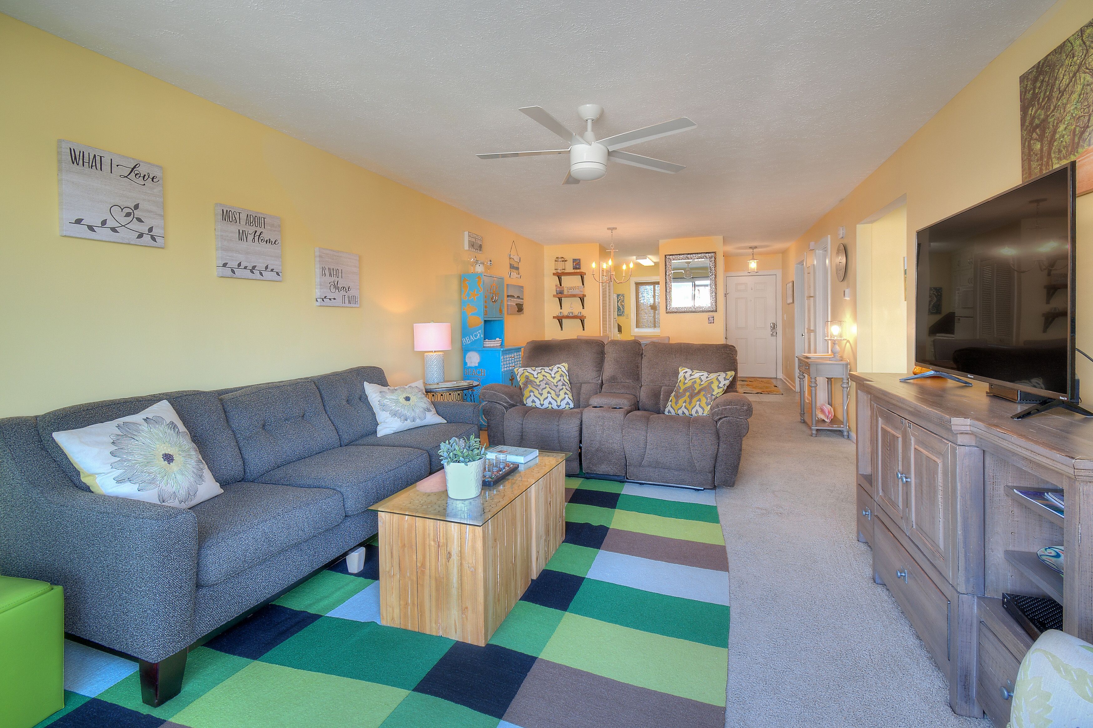 The Arbor #302 Quaint condo in Myrtle Beach 2BR/2BA
