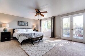 3 bedrooms, iron/ironing board, free WiFi, bed sheets