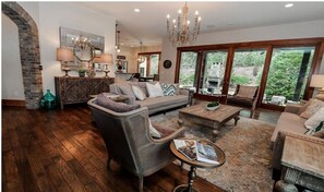 Smart TV, fireplace, ping pong, offices