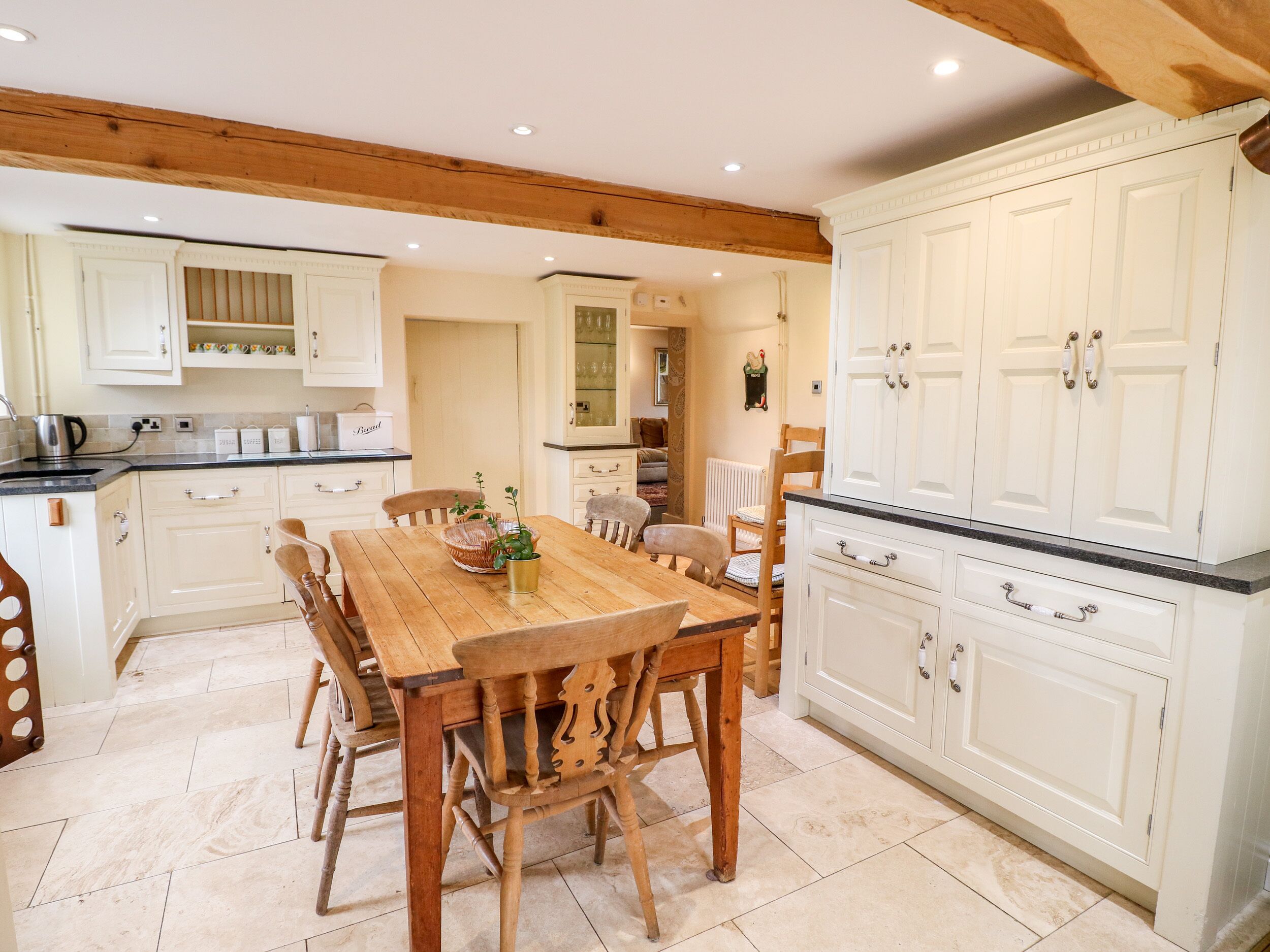 村舍 | 私人厨房 | 冰箱、洗碗机、电热水壶、烤面包机