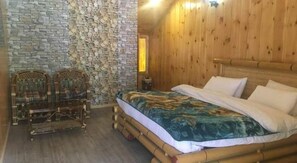 Phòng đôi Deluxe | Truy cập Internet không dây miễn phí, bộ trải giường 