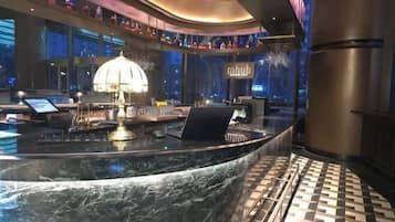 بار (في المنشاة)