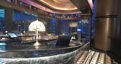 Grand Madison (Qingdao Wusi Square Sea View)