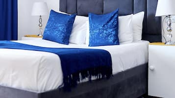 6 bedrooms, iron/ironing board, free WiFi, bed sheets