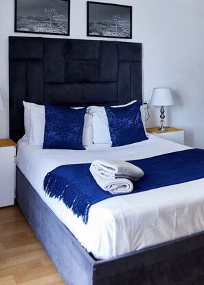 6 bedrooms, iron/ironing board, free WiFi, bed sheets