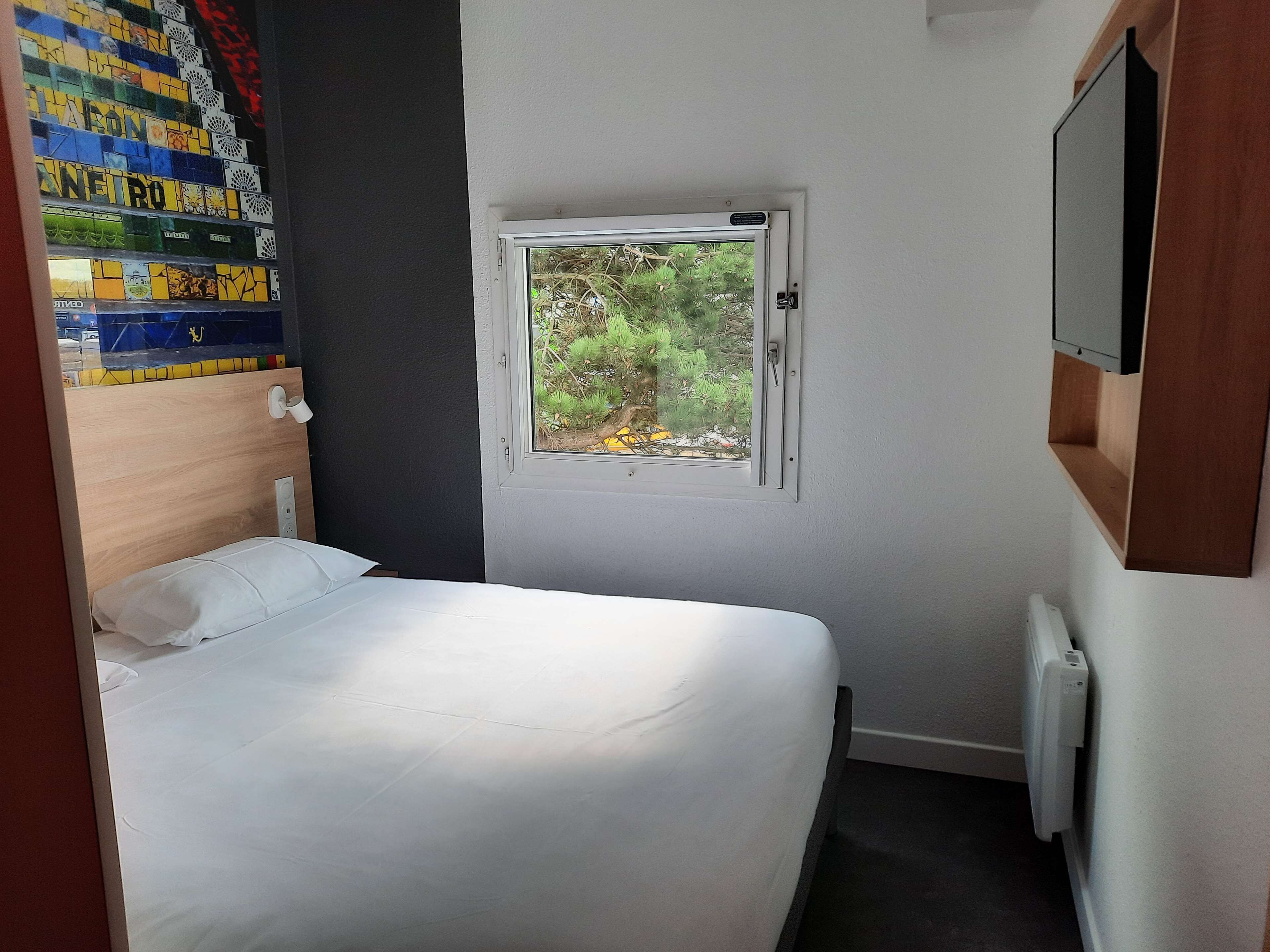 standard room, 1 double bed | 1 bedroom, bed sheets