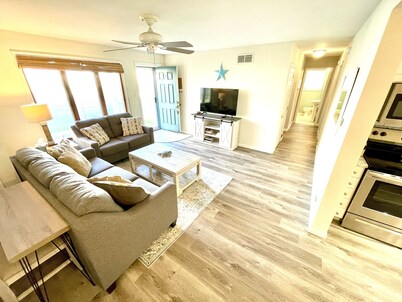 1/2 block to beach- 1st Floor- Great for families! Perfect location!