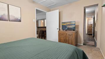 2 slaapkamers, reisbedje, gratis wifi, beddengoed