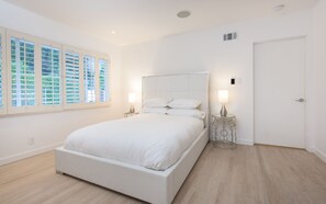 4 sovrum, värdeförvaringsskåp på rummet och strykjärn/strykbräda