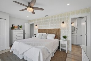 2 chambres, fer et planche à repasser, Wi-Fi, draps fournis