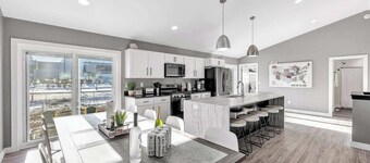 JAmbers 1109 Shadow Ln w/Hot Tub