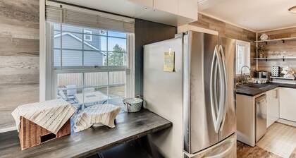 Hotel Quality Stay in the Heart of Lakewood