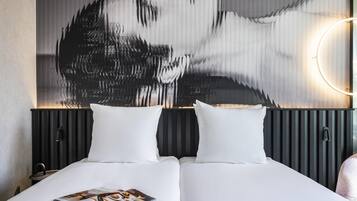 Twin Room, 2 Single Beds