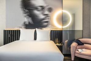 Deluxe Quadruple Room, 1 Double Bed with Sofa bed