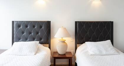 Town House 1 in San Angel - 2BR/3BA 1 King 2 Twin