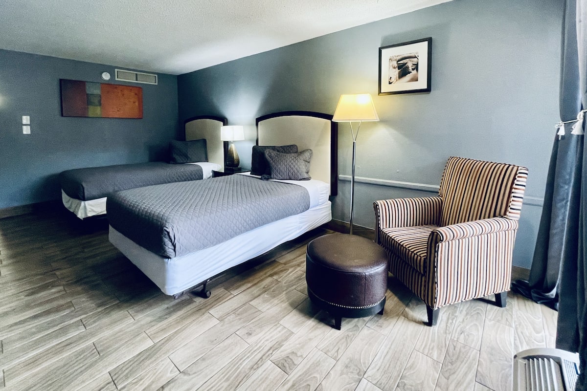 Room, 2 Double Beds | Free WiFi, bed sheets