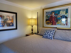 5 Schlafzimmer, Schreibtisch, Bügeleisen/Bügelbrett, kostenloses WLAN