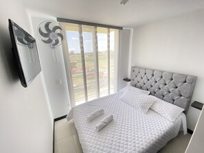 2 Schlafzimmer, Bügeleisen/Bügelbrett, kostenloses WLAN, Bettwäsche