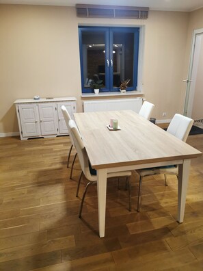 Dining - Vacation cottage Battinsthal (Krackow)