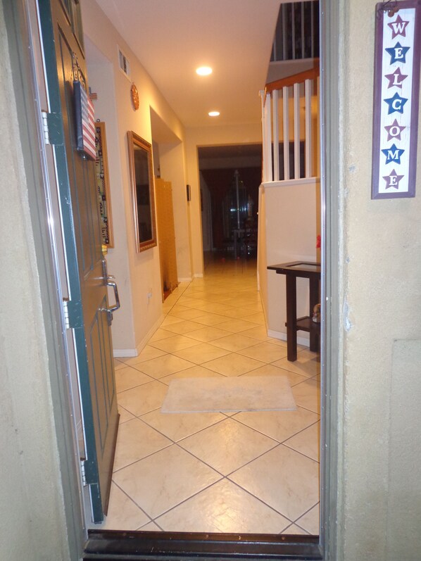 Interior - Don Room 2 (Lancaster)