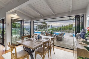 Dining - 4 Bedroom home with the most Incredible expansive views with huge heated pool! (Waiheke Island)