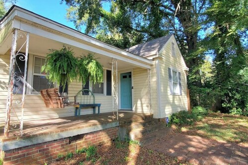 Welcome to Hilltop Cottage!