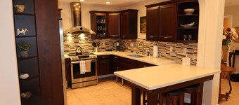 Lovely La Costa condo -walk to Spa & Golf course, close to beach & Legoland