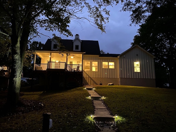 Exterior - Serenity Cove (Denver)