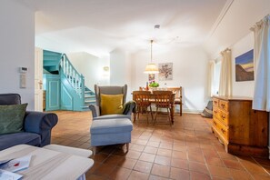 Imagen sin descripción, 3 de 42, botón