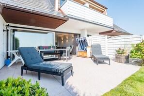 Luokittelematon kuva, 4 kautta 24, painike