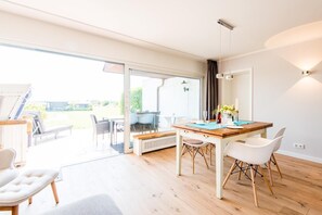 Luokittelematon kuva, 3 kautta 24, painike