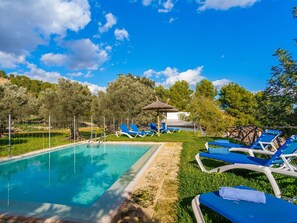Pool - Beautiful private villa for 8 people with private pool, A/C, WIFI, TV, terrace and panoramic view (Lloseta)