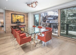 Dining - Red Lion Penthouse | 5BR Luxury Condo in Vail Village | Summer AC, Rooftop Hot T (Vail)