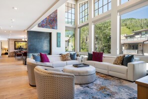 Interior - Red Lion Penthouse | 5BR Luxury Condo, Rooftop Hot Tub (Vail)