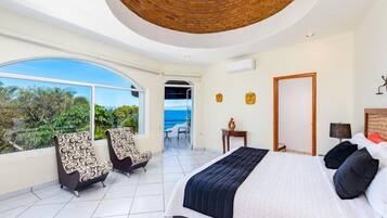 6 habitaciones, tabla de planchar con plancha y cuna de viaje