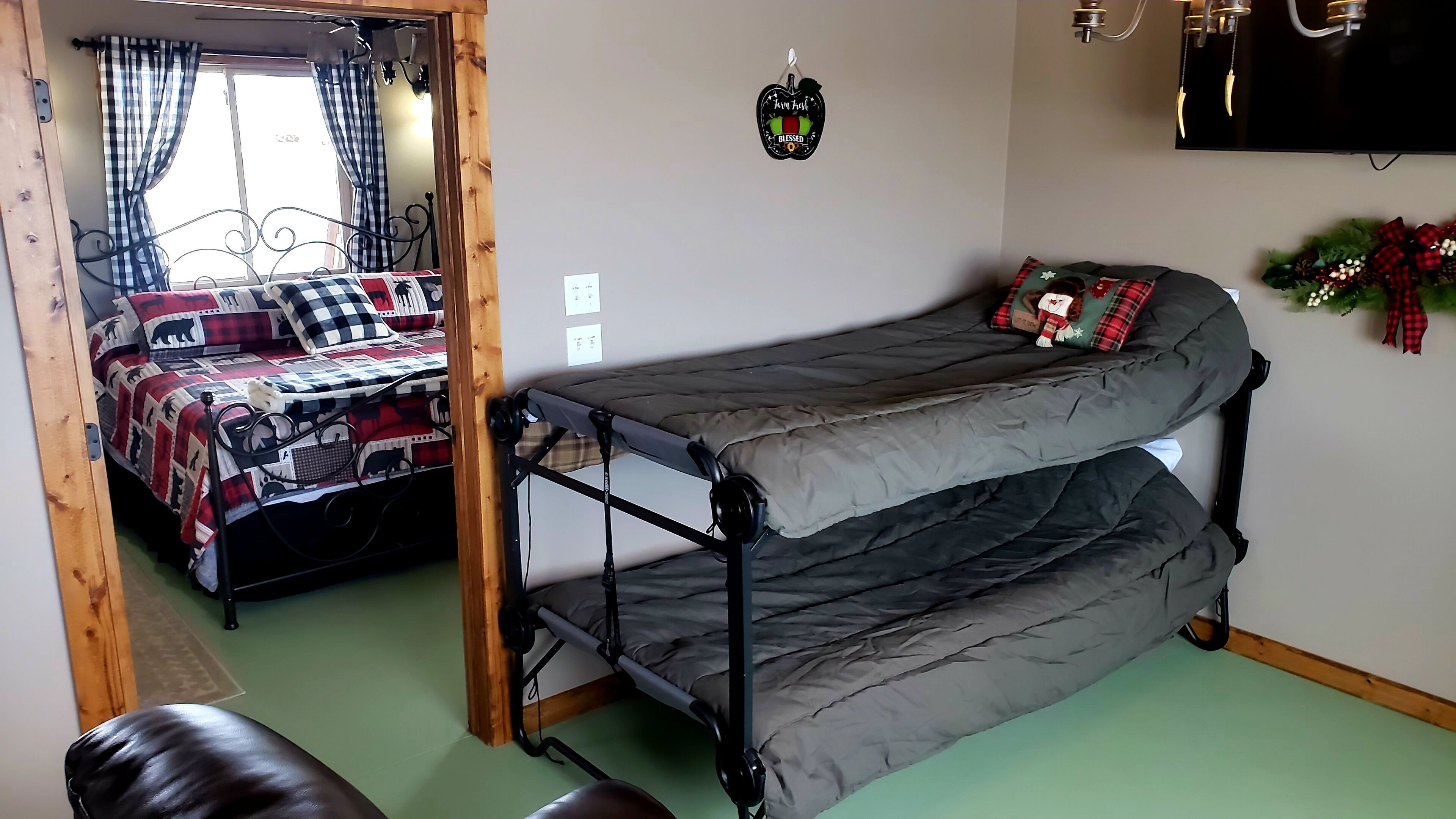 1 quarto, Wi-Fi de cortesia, roupa de cama