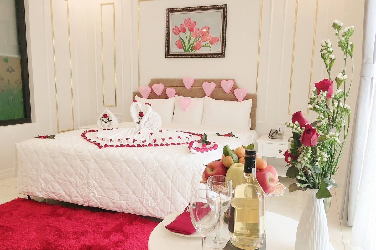 Habitación Deluxe con 1 cama doble o 2 individuales | Minibar (con algunos artículos gratuitos), caja fuerte, escritorio