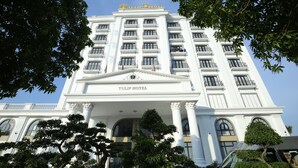 Front of property - Ninh Binh Tulip Hotel (Ninh Binh)